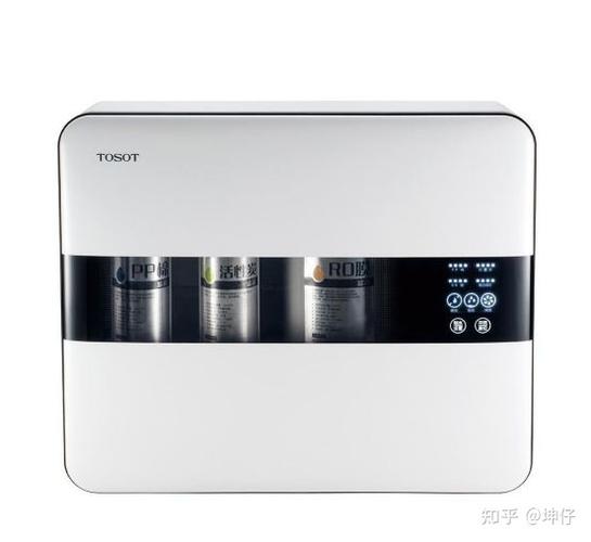 3,凈水器如何選擇:3m凈水器美的凈水器主打"反滲透"凈水器產(chǎn)品.